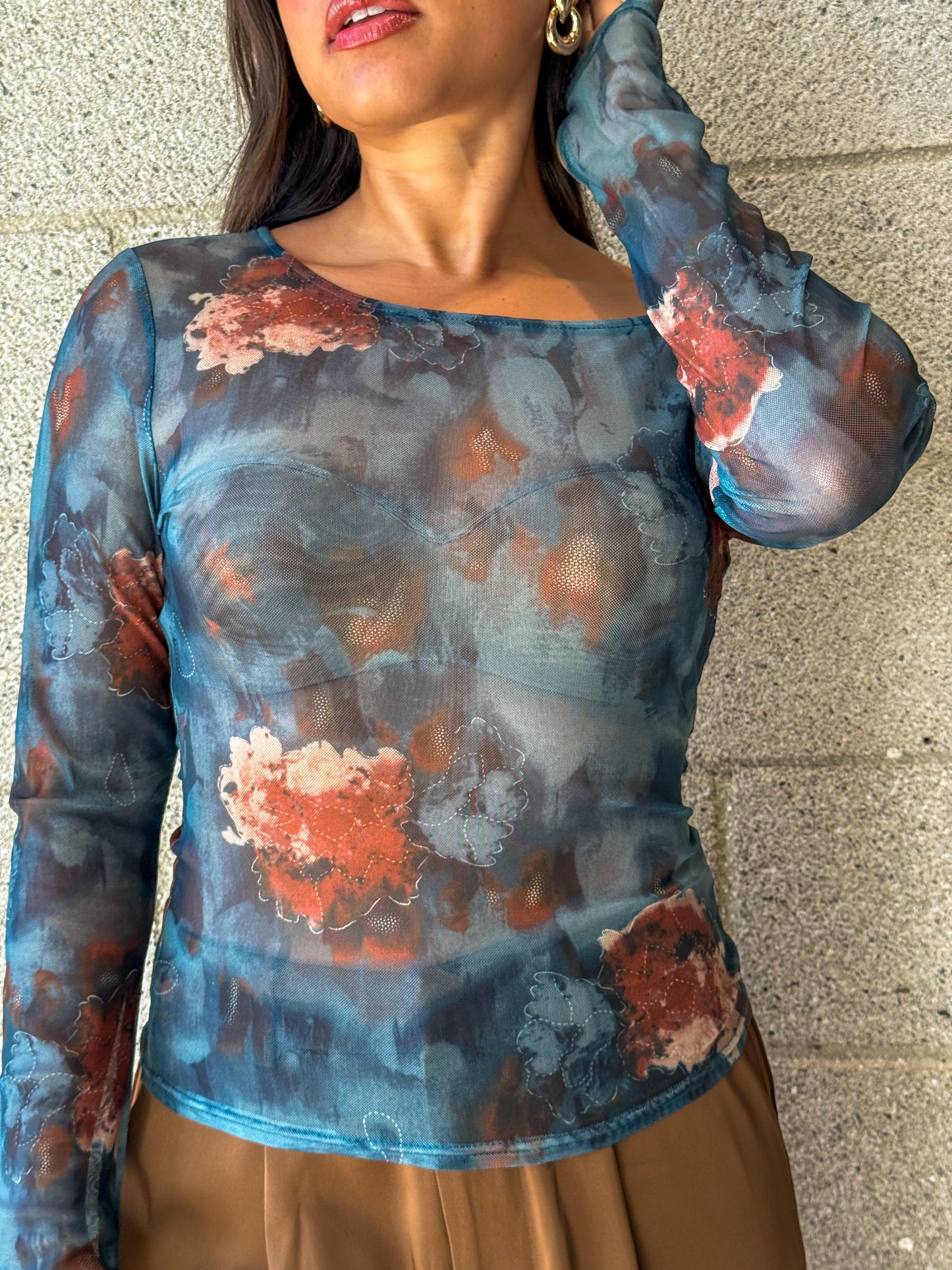 Soft Motion Top