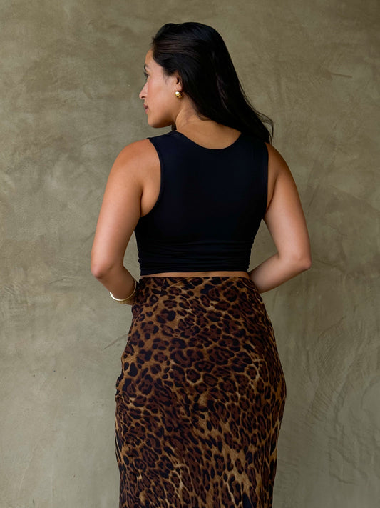 Classic Cut Top-Black