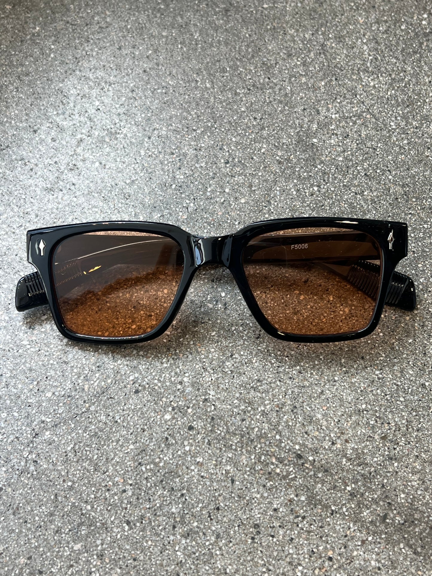 Strong Frame Sunnies