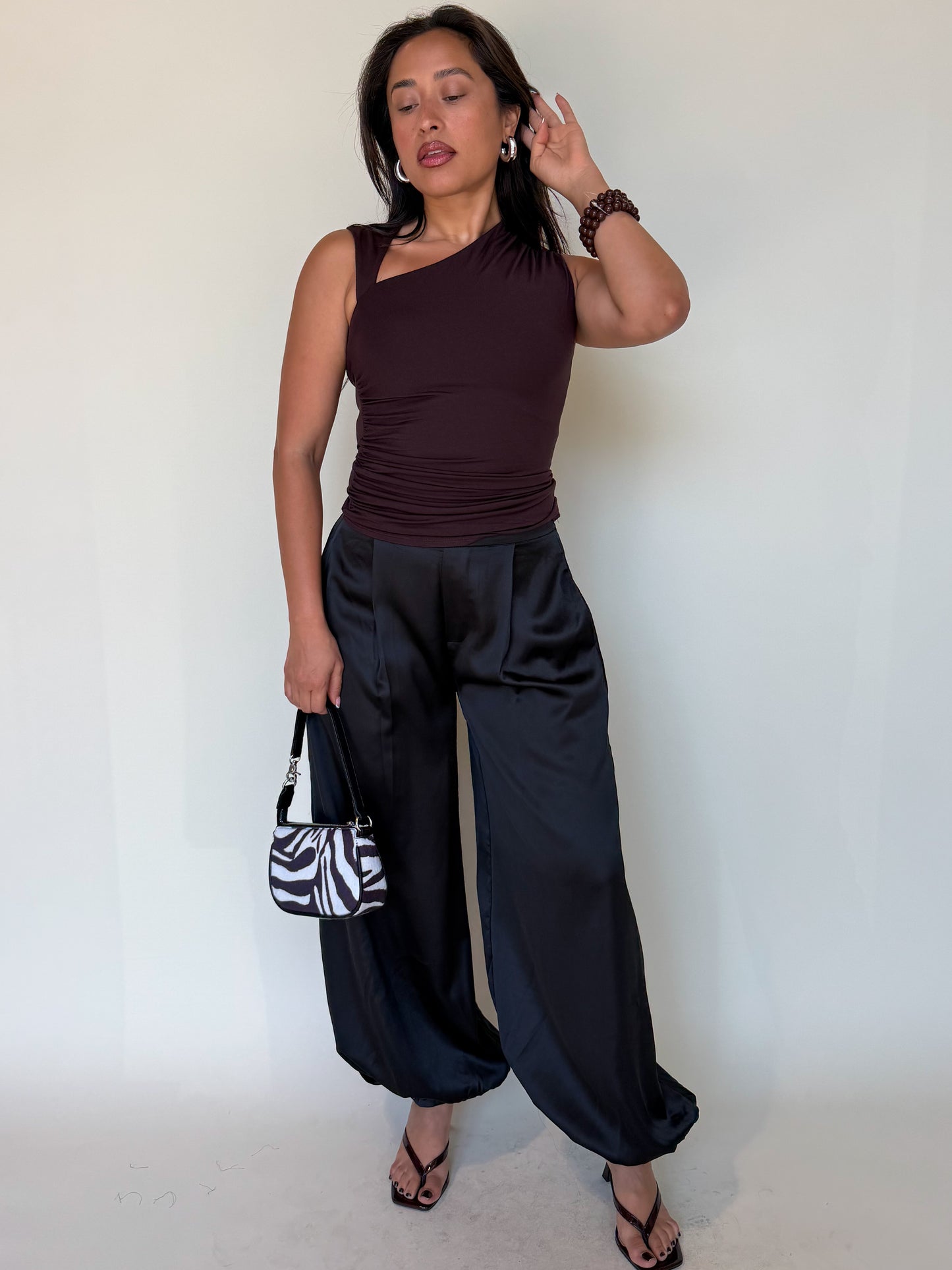 Gallery Top-Brown