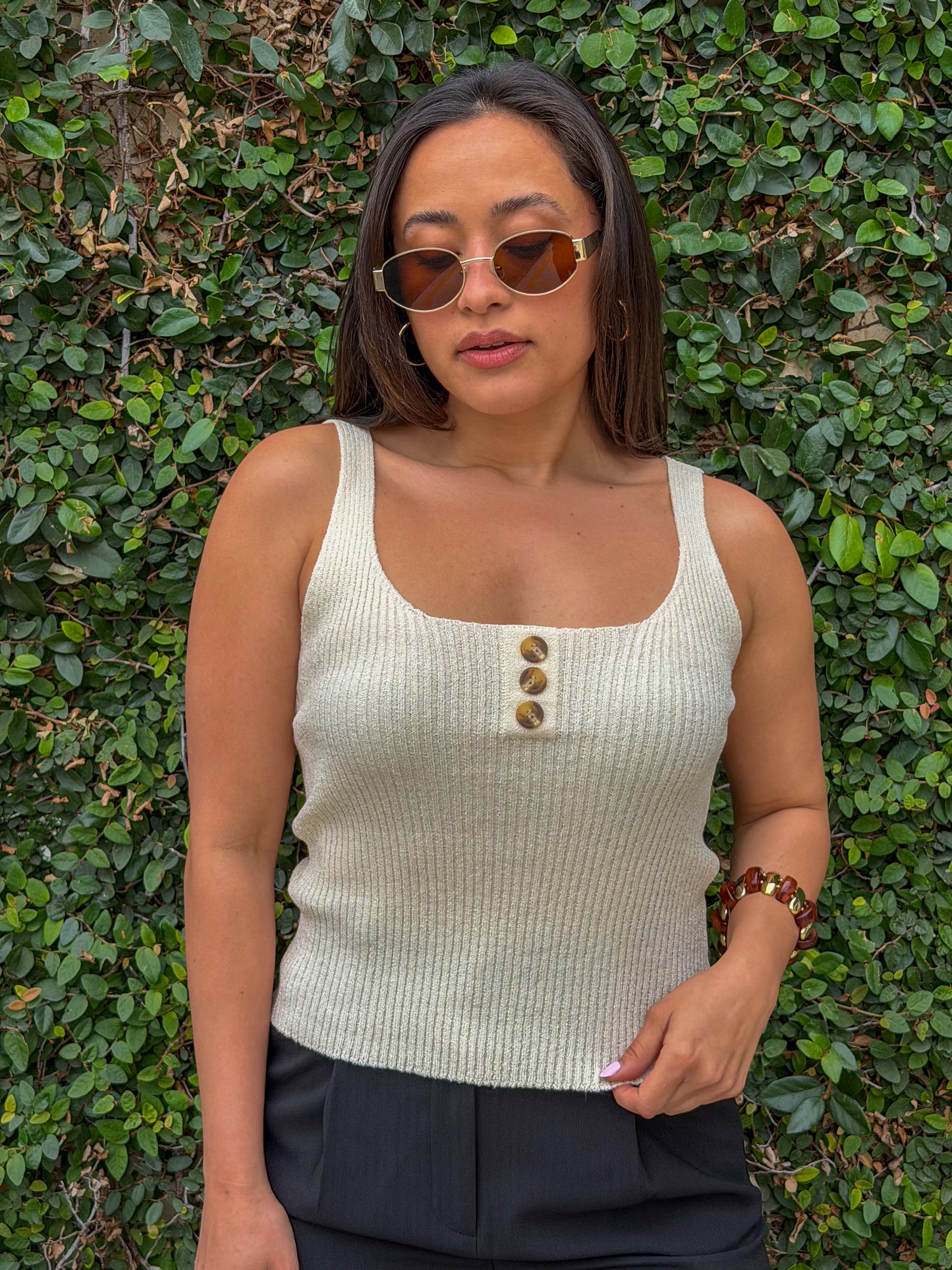 Set The Tone Top