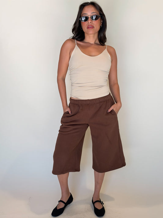 Ease Short