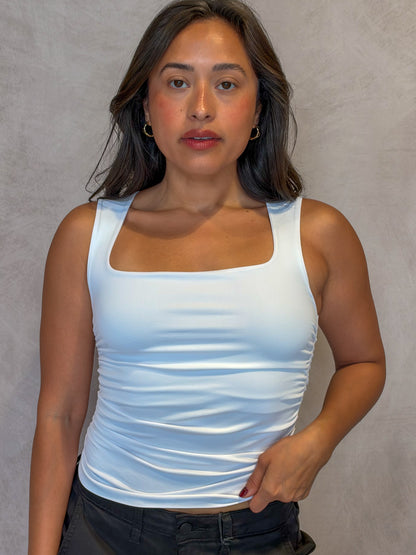 Sola Top-White