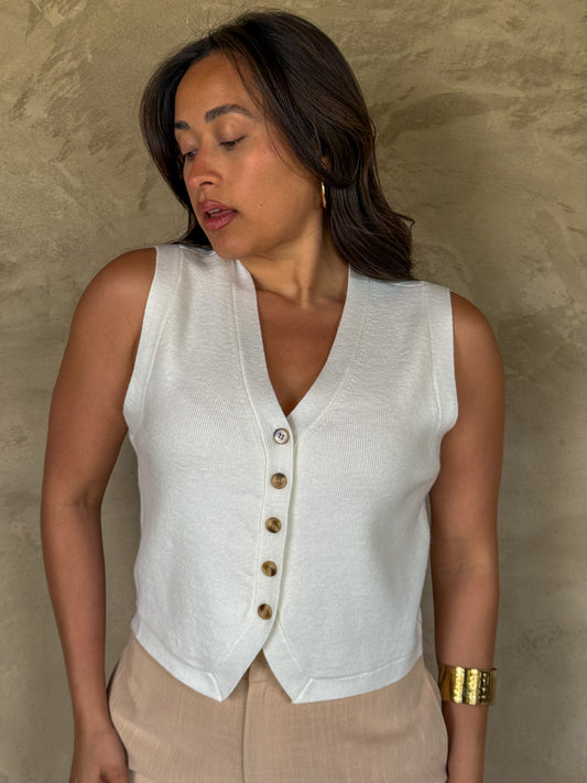 Alix Vest