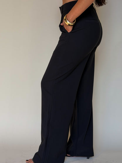 Locked In Pant