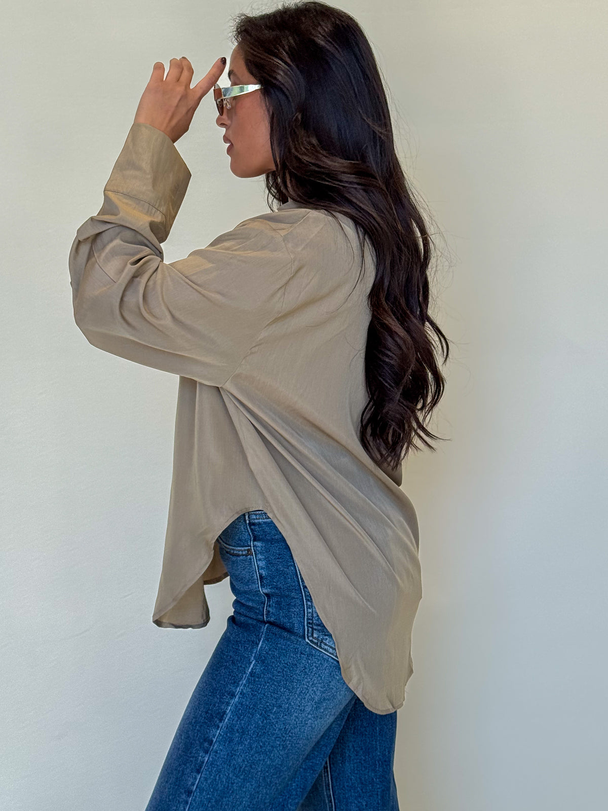 She’s Classy Top-Taupe