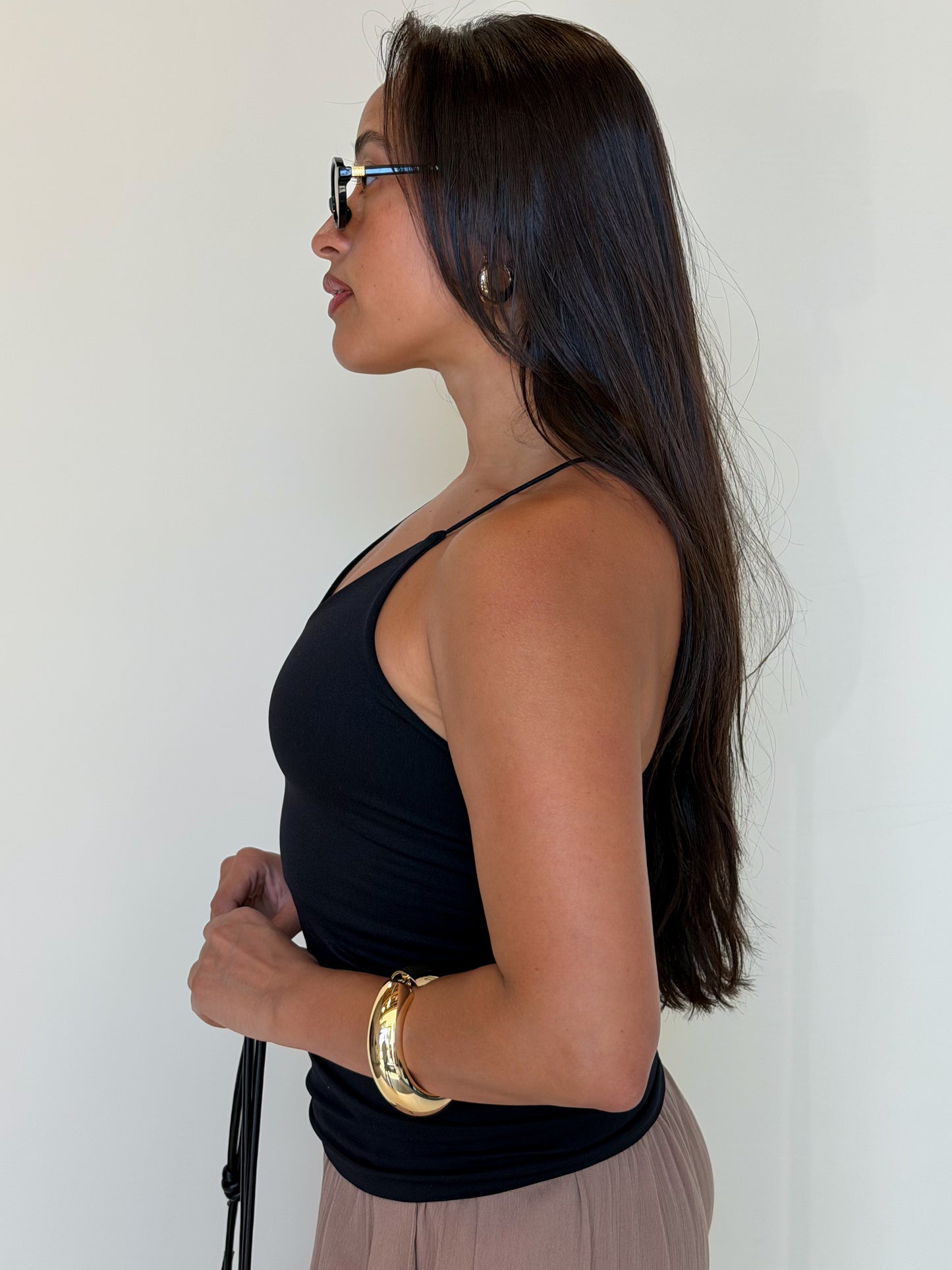 Just Enough Top-Black