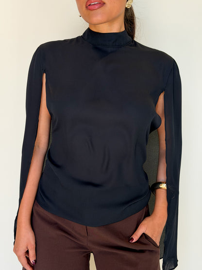Robin Cape-Black