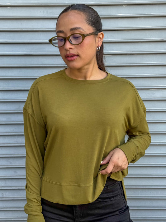 Soft Focus Top-Moss Green