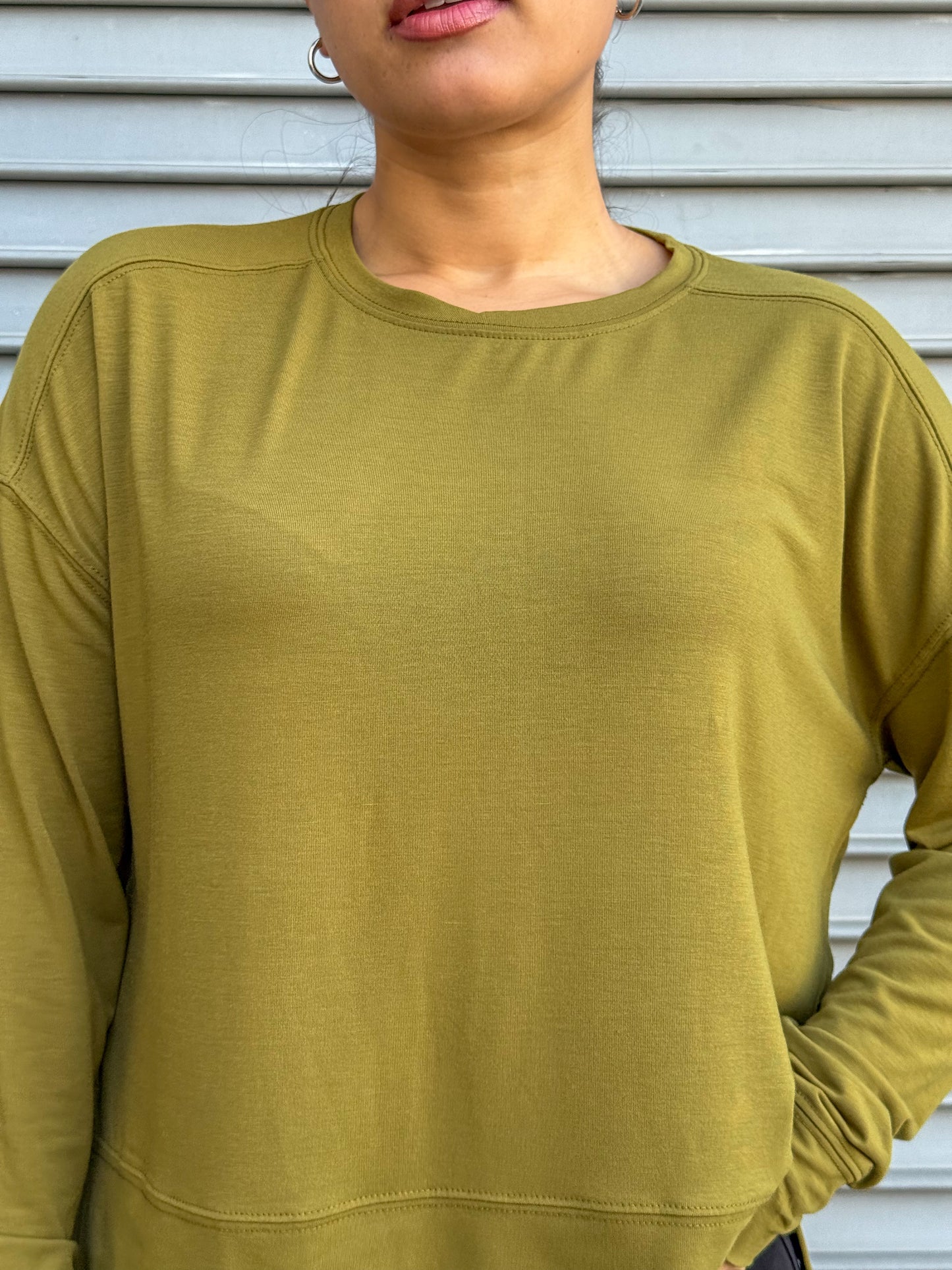 Soft Focus Top-Moss Green