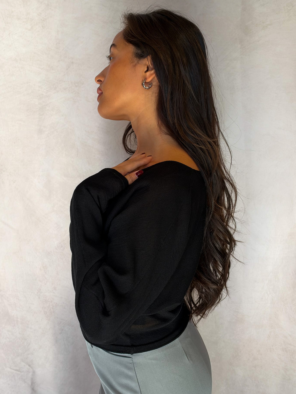 Between Us Top