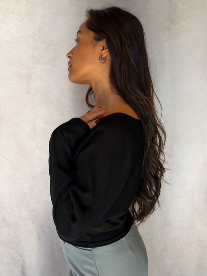 Between Us Top