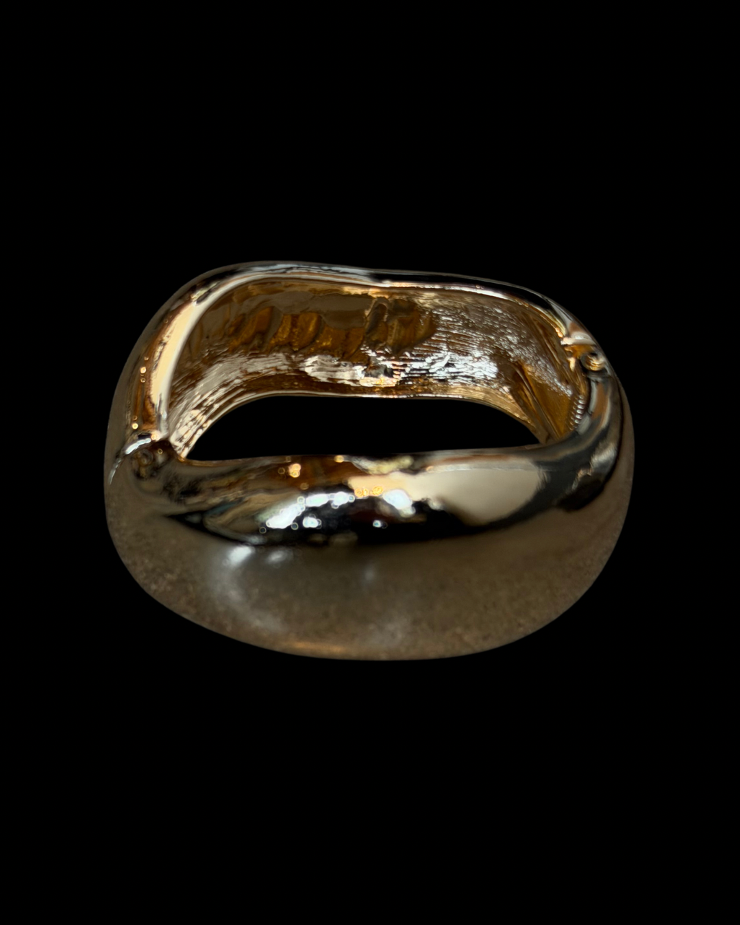 Avelle Cuff